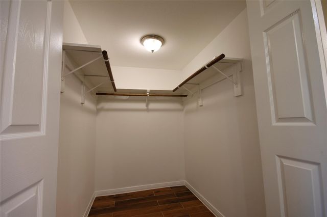 11615 Glenwolde Drive, Houston, TX 77099