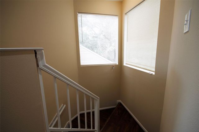 11615 Glenwolde Drive, Houston, TX 77099