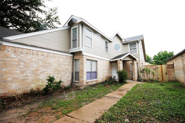 11615 Glenwolde Drive, Houston, TX 77099