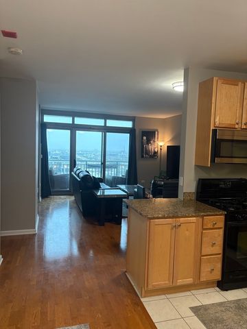 125 S Jefferson Street 2408, Chicago, IL 60661