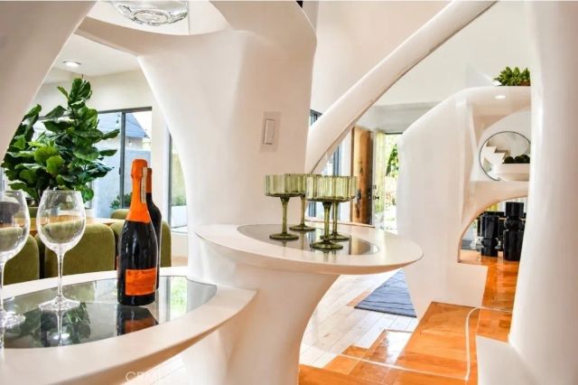 718 Via Colinas, Westlake Village, CA 91362