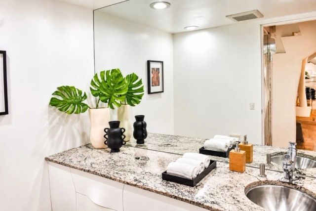 718 Via Colinas, Westlake Village, CA 91362