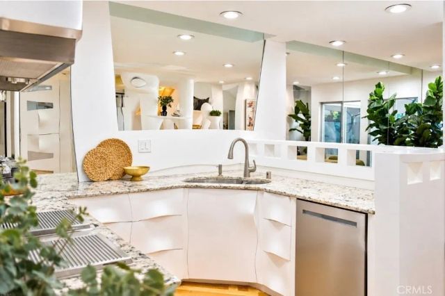 718 Via Colinas, Westlake Village, CA 91362