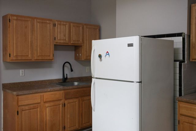 43 Clifford St 1, Boston, MA 02119