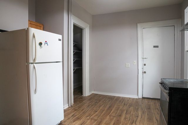 43 Clifford St 1, Boston, MA 02119