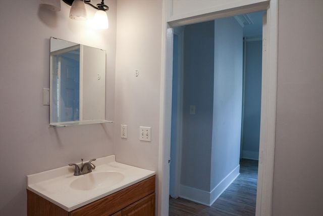 43 Clifford St 1, Boston, MA 02119