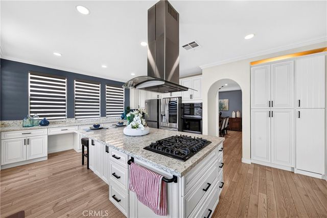 2011 W Snead Street, La Habra, CA 90631