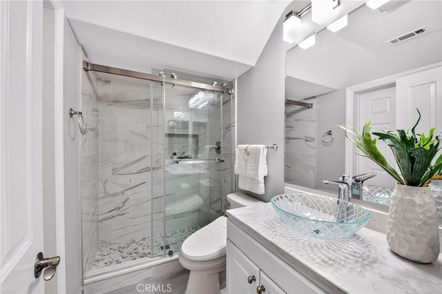 2011 W Snead Street, La Habra, CA 90631