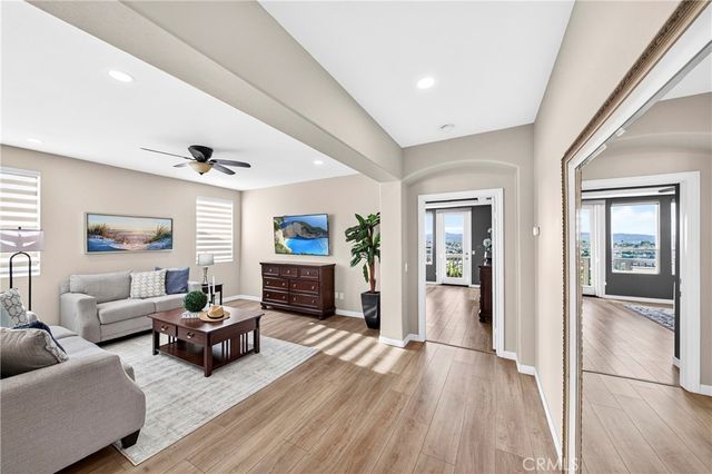 2011 W Snead Street, La Habra, CA 90631
