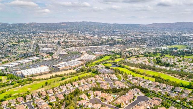2011 W Snead Street, La Habra, CA 90631