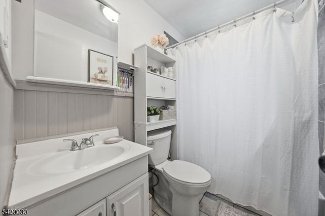 76 Farm Rd A, Hillsborough Twp., NJ 08844