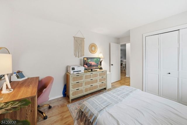 76 Farm Rd A, Hillsborough Twp., NJ 08844