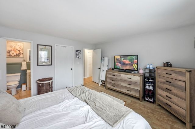 76 Farm Rd A, Hillsborough Twp., NJ 08844