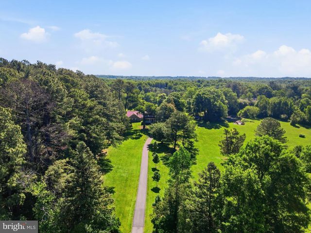 15715 AVERY RD, Rockville, MD 20855