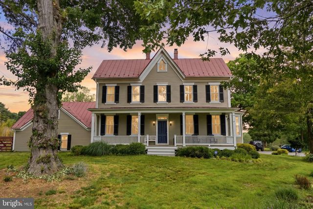 15715 AVERY RD, Rockville, MD 20855