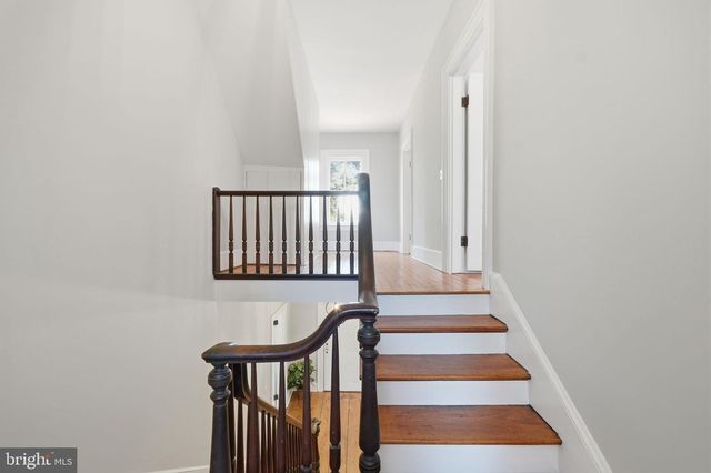15715 AVERY RD, Rockville, MD 20855
