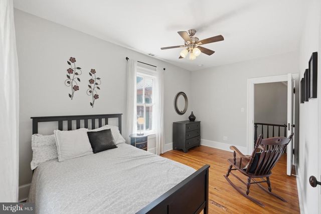 15715 AVERY RD, Rockville, MD 20855