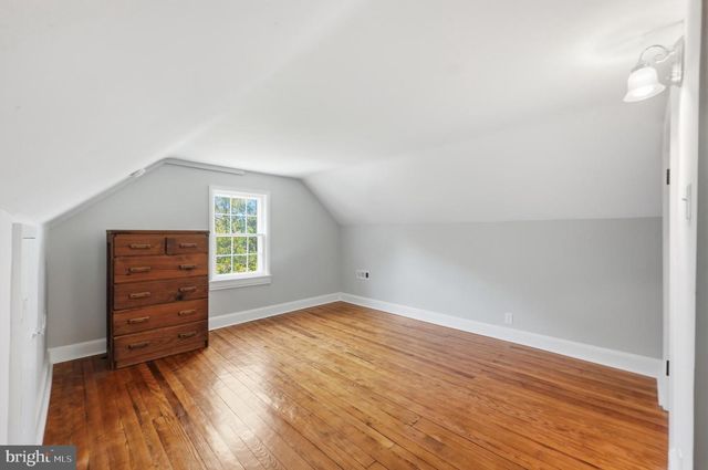 15715 AVERY RD, Rockville, MD 20855