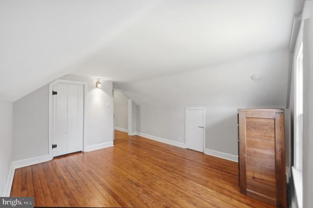 15715 AVERY RD, Rockville, MD 20855