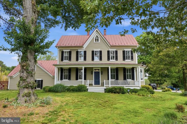 15715 AVERY RD, Rockville, MD 20855
