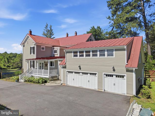 15715 AVERY RD, Rockville, MD 20855