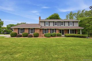 9277 Burning Tree Drive, Grand Blanc Charter Township, MI 48439