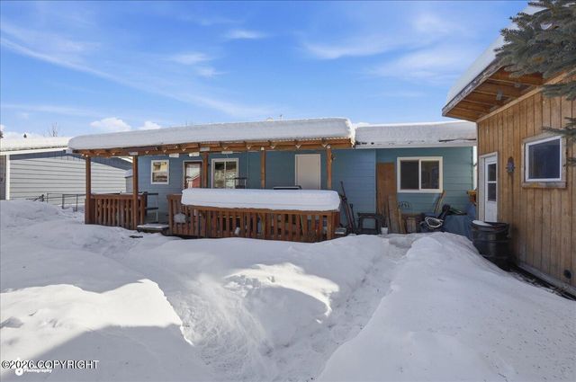 3535 E 19th Avenue, Anchorage, AK 99508