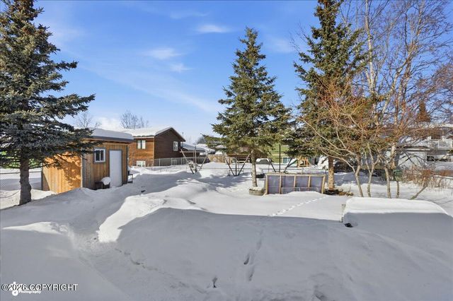 3535 E 19th Avenue, Anchorage, AK 99508