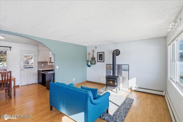 3535 E 19th Avenue, Anchorage, AK 99508