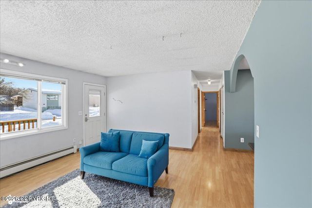 3535 E 19th Avenue, Anchorage, AK 99508