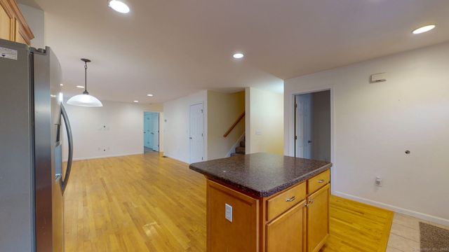 95 Murphys Drive 95, Groton, CT 06340