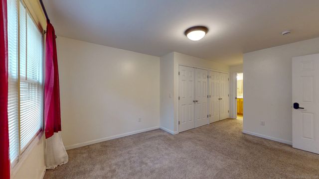 95 Murphys Drive 95, Groton, CT 06340