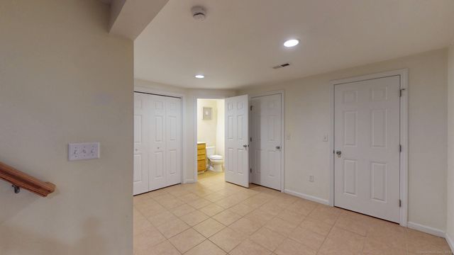 95 Murphys Drive 95, Groton, CT 06340