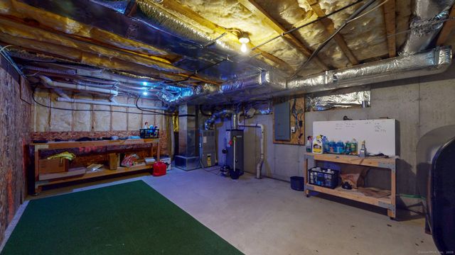 95 Murphys Drive 95, Groton, CT 06340