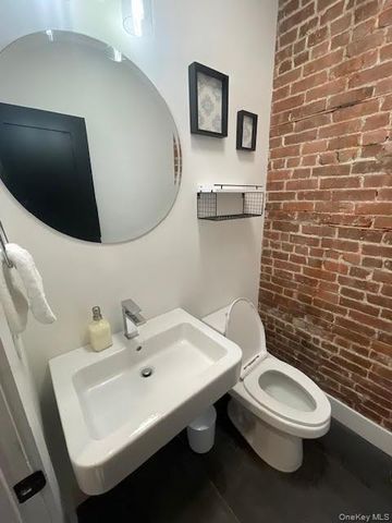 12 South Street 2, Beacon, NY 12508