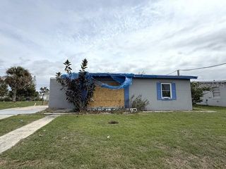 21661 AUGUSTA AVENUE, Port Charlotte, FL 33952