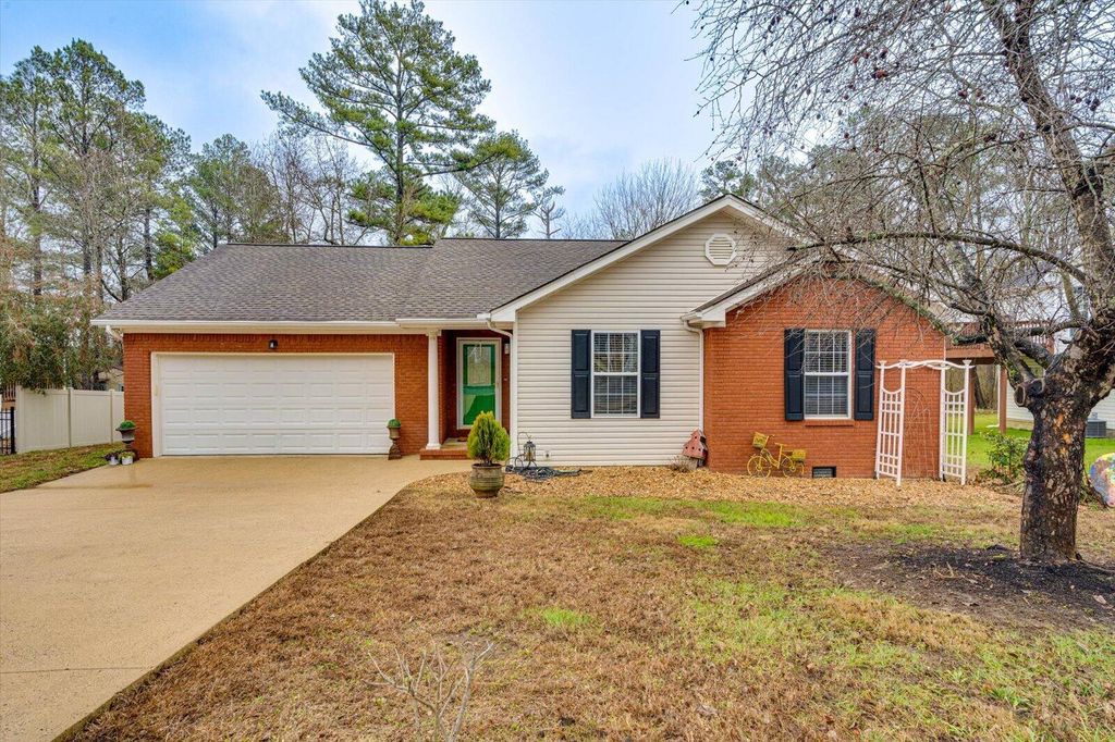 1732 Cannondale Loop, Chattanooga, TN 37421