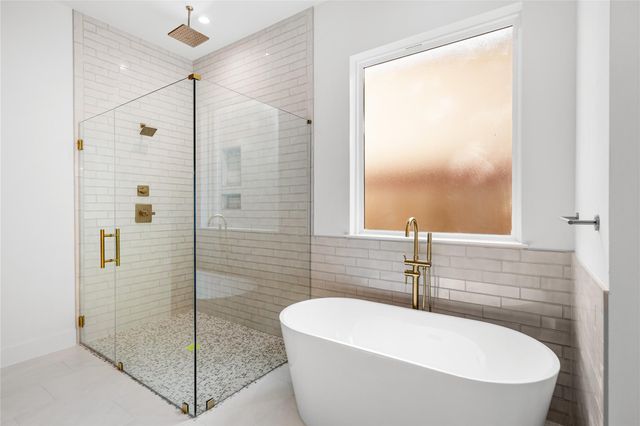 18211 Polo Meadow Drive, Humble, TX 77346