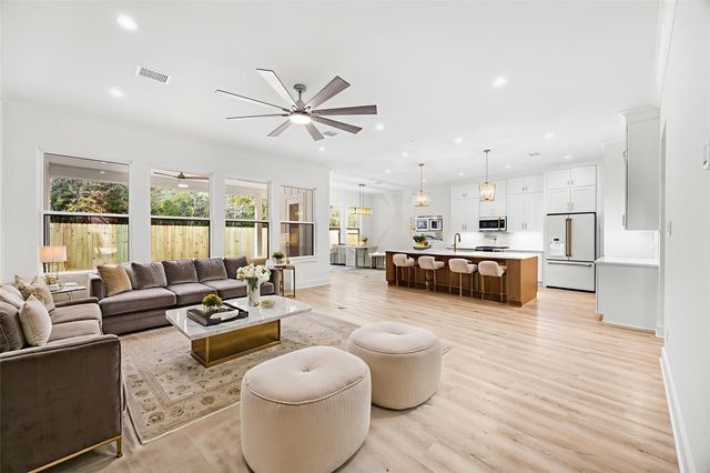 18211 Polo Meadow Drive, Humble, TX 77346