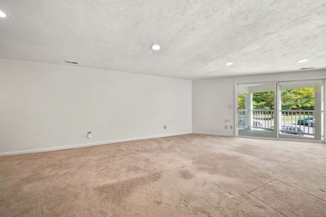 36 Jessica Dr E, Stoughton, MA 02072