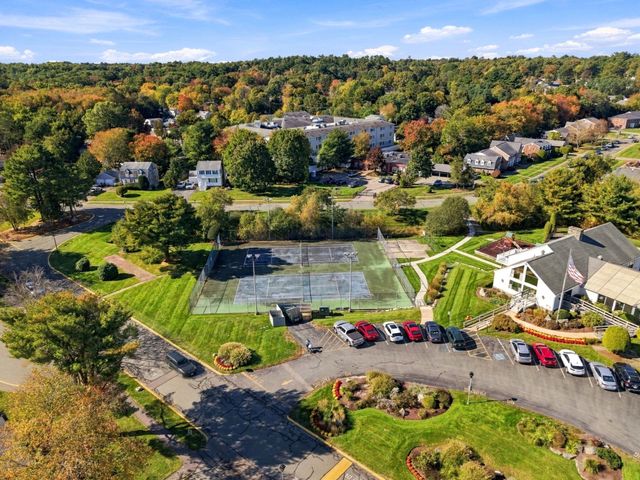 36 Jessica Dr E, Stoughton, MA 02072