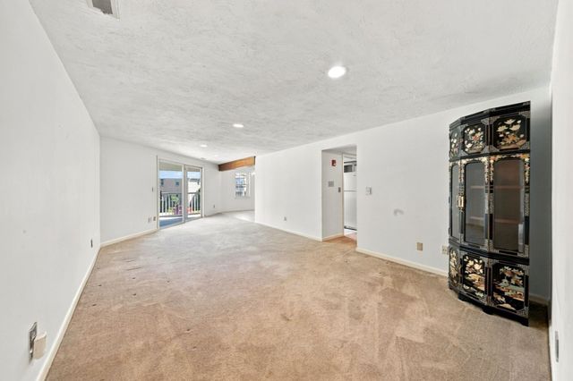 36 Jessica Dr E, Stoughton, MA 02072