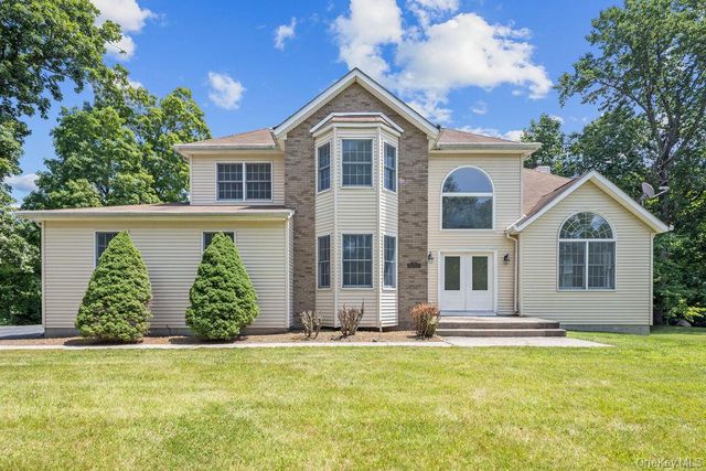 5 Lea Court, Pomona, NY 10970