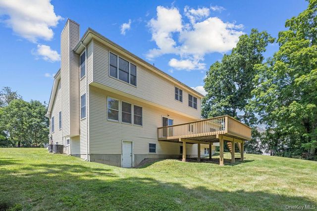 5 Lea Court, Pomona, NY 10970