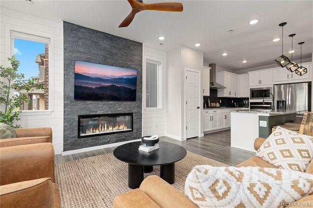 8700 Hotchkiss Street, Littleton, CO 80125