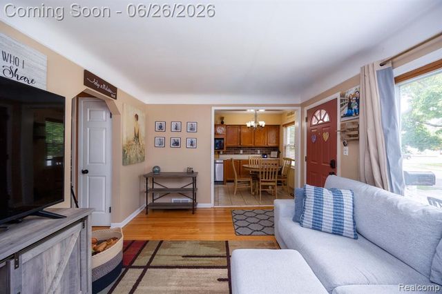 1485 Cleveland Avenue, Lincoln Park, MI 48146