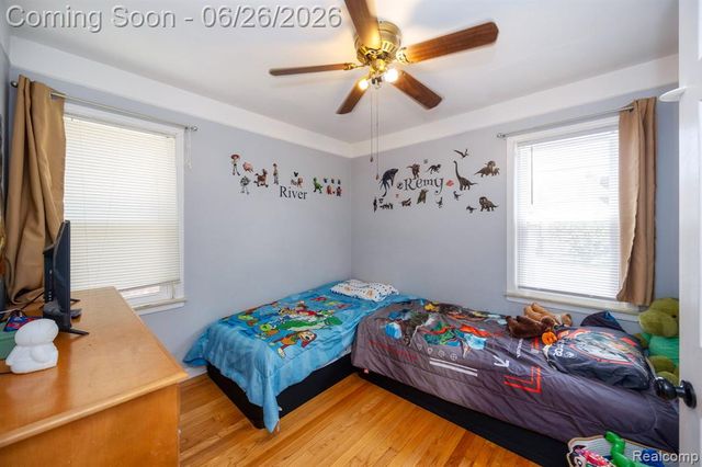 1485 Cleveland Avenue, Lincoln Park, MI 48146