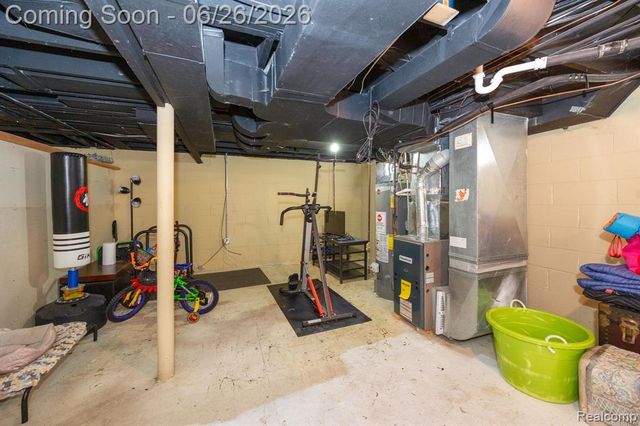 1485 Cleveland Avenue, Lincoln Park, MI 48146