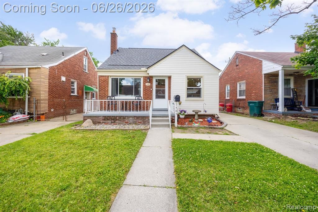 1485 Cleveland Avenue, Lincoln Park, MI 48146