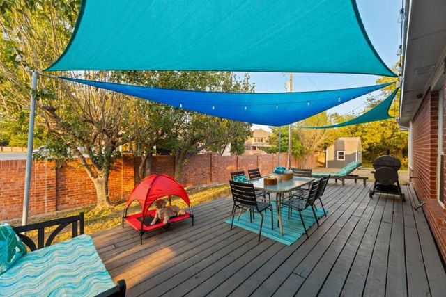 8613 Lakeside Drive, Rowlett, TX 75088